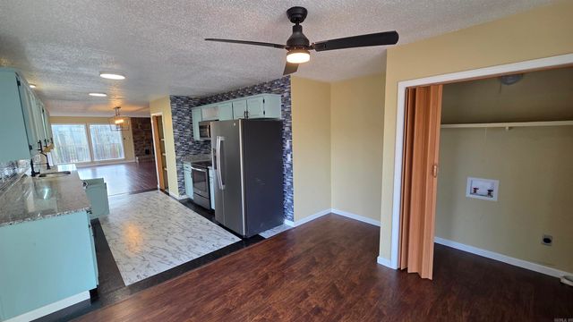 211 Pine knot, Fairfield Bay, AR 72088