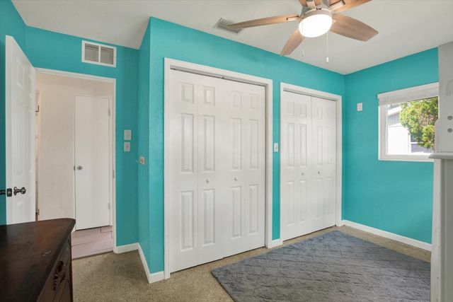 6240 39TH AVENUE N, St Petersburg, FL 33709
