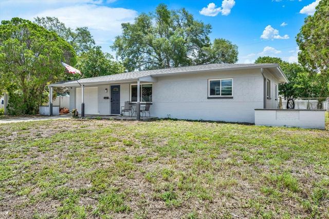 6240 39TH AVENUE N, St Petersburg, FL 33709