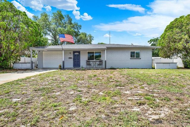6240 39TH AVENUE N, St Petersburg, FL 33709