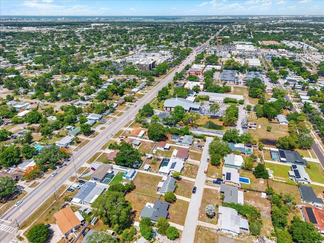 6240 39TH AVENUE N, St Petersburg, FL 33709