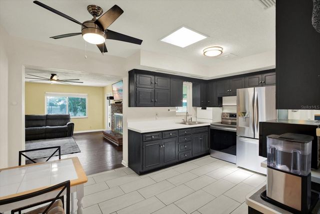 6240 39TH AVENUE N, St Petersburg, FL 33709