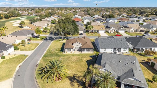 2000 ARDMORE WAY, The Villages, FL 32162