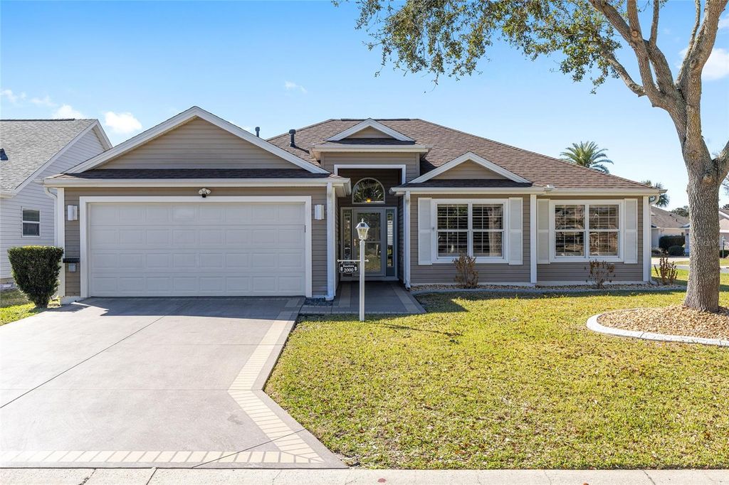 2000 ARDMORE WAY, The Villages, FL 32162