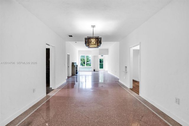 1232 Lenox Ave, Miami Beach, FL 33139