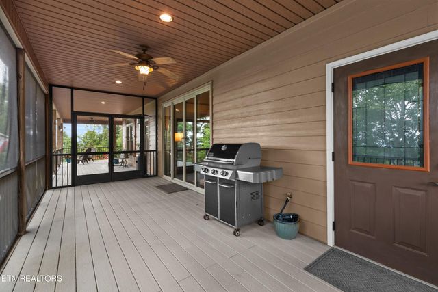 2278 Lower Rinehart Rd, Dandridge, TN 37725