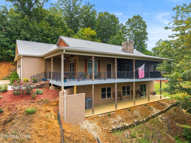 2278 Lower Rinehart Rd, Dandridge, TN 37725