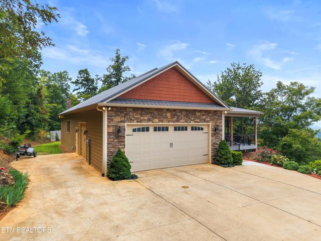 2278 Lower Rinehart Rd, Dandridge, TN 37725