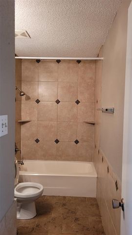 8804 Schick RD C, Austin, TX 78729