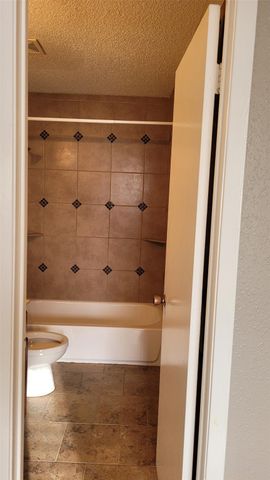 8804 Schick RD C, Austin, TX 78729