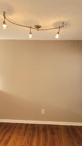 8804 Schick RD C, Austin, TX 78729