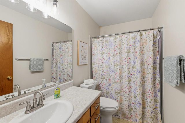 787 CHESTER PLACE, Fond Du Lac, WI 54935
