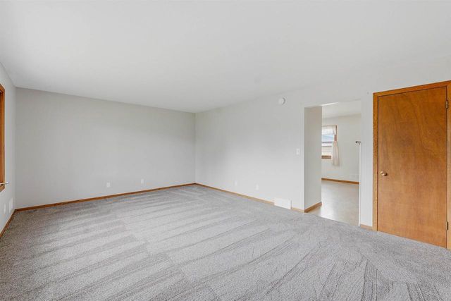 787 CHESTER PLACE, Fond Du Lac, WI 54935