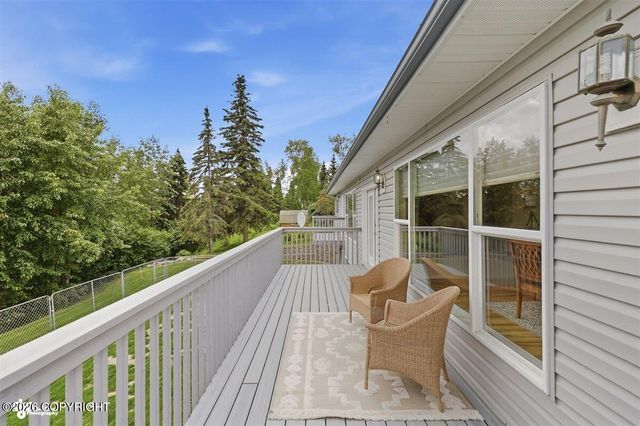 1075 Bogie Court, Soldotna, AK 99669