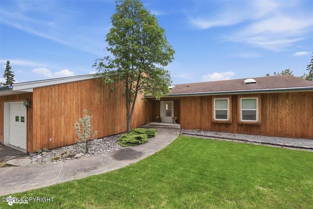 1075 Bogie Court, Soldotna, AK 99669