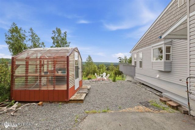 1075 Bogie Court, Soldotna, AK 99669