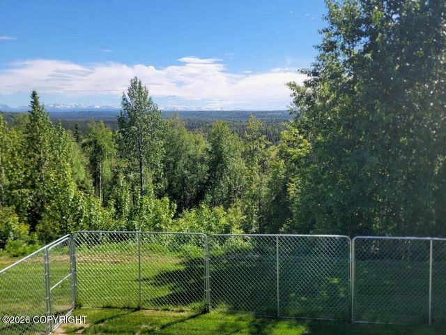 1075 Bogie Court, Soldotna, AK 99669