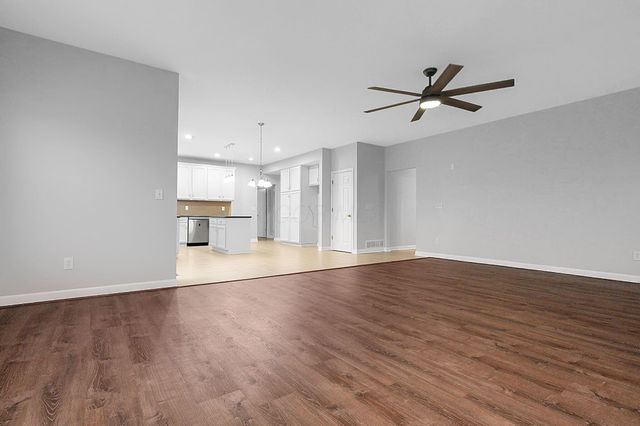 2478 Silver Hill Street, Lewis Center, OH 43035