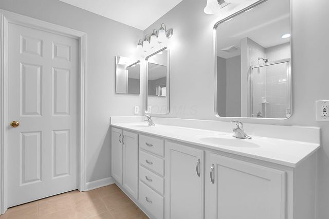 2478 Silver Hill Street, Lewis Center, OH 43035