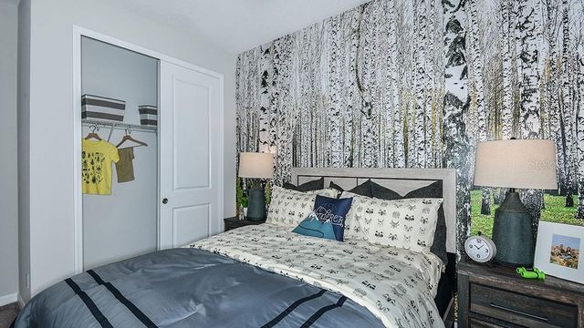 825 STEEL DRIVE, Apollo Beach, FL 33572