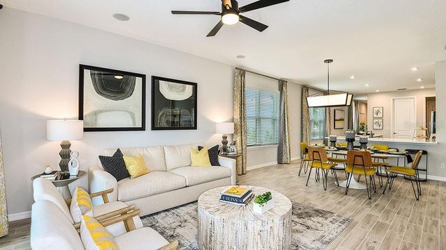 825 STEEL DRIVE, Apollo Beach, FL 33572