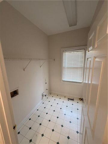 220 Forest Court, Duluth, GA 30097