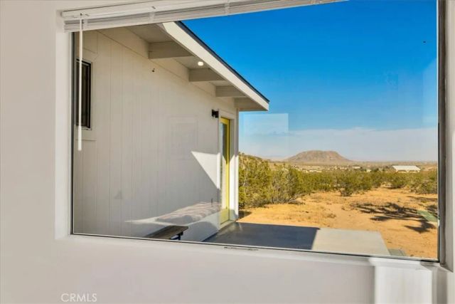 2625 Geronimo Trail, Landers, CA 92285