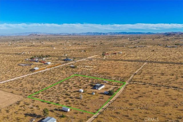 2625 Geronimo Trail, Landers, CA 92285