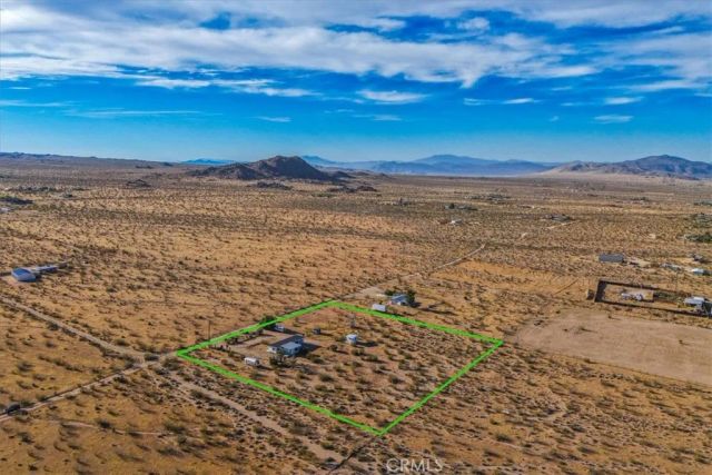 2625 Geronimo Trail, Landers, CA 92285
