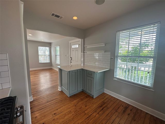 5513 Avenue F A, Austin, TX 78751