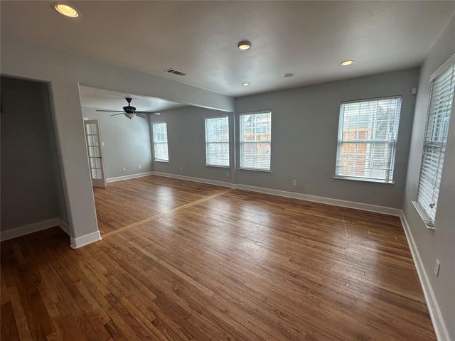 5513 Avenue F A, Austin, TX 78751