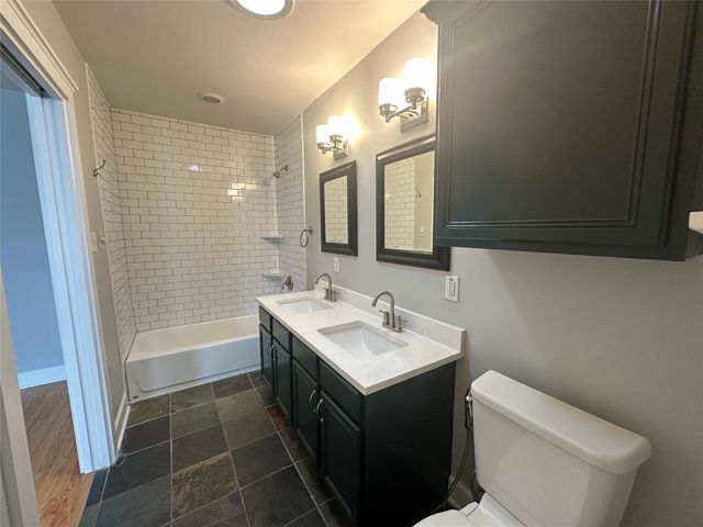 5513 Avenue F A, Austin, TX 78751