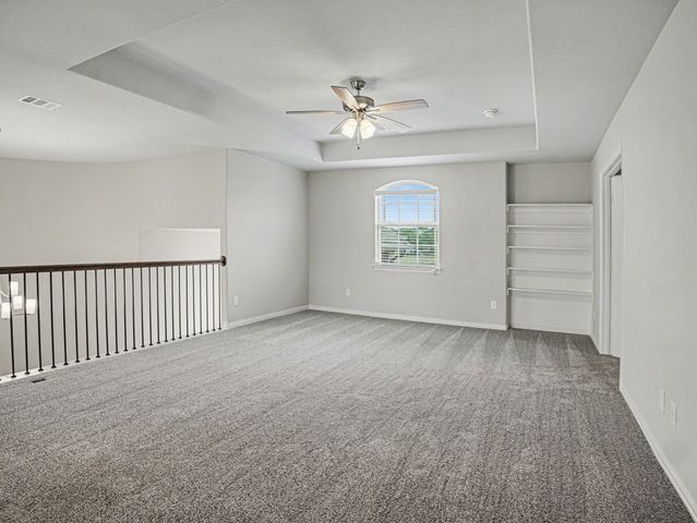 140 Crystal Lake Lane, Red Oak, TX 75154