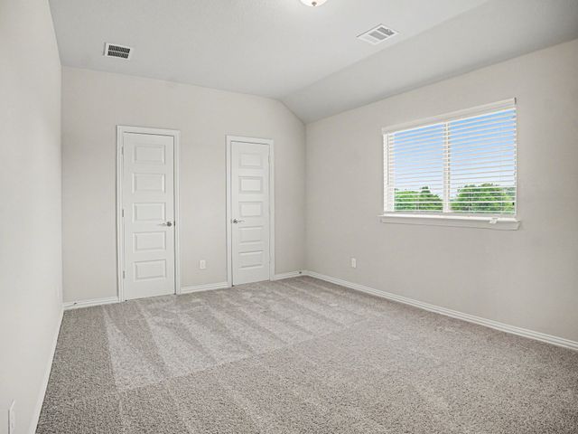 140 Crystal Lake Lane, Red Oak, TX 75154