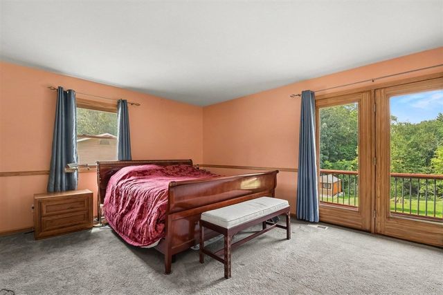 6933 Pine Edge Drive, Alto, MI 49302