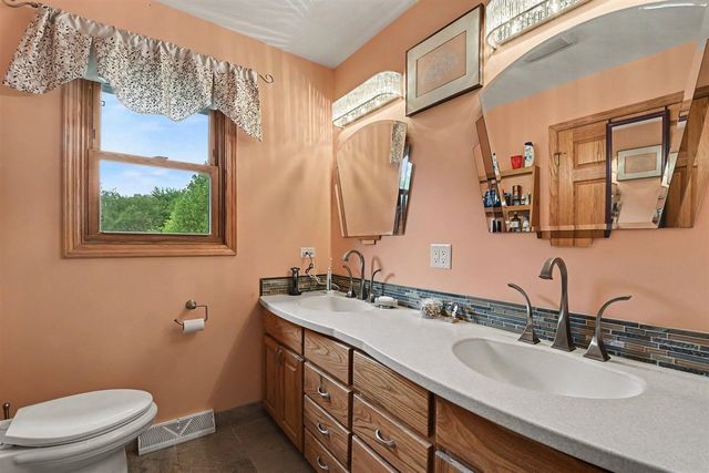 6933 Pine Edge Drive, Alto, MI 49302