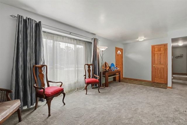 6933 Pine Edge Drive, Alto, MI 49302