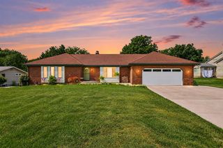 6933 Pine Edge Drive, Alto, MI 49302