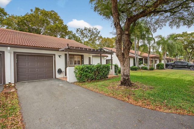 7157 Wisteria Way 7157, Tamarac, FL 33321