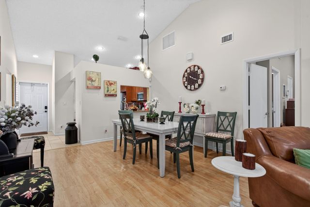 7157 Wisteria Way 7157, Tamarac, FL 33321