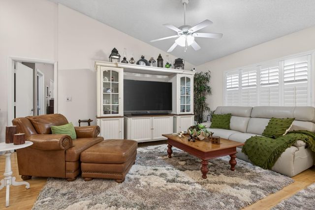 7157 Wisteria Way 7157, Tamarac, FL 33321