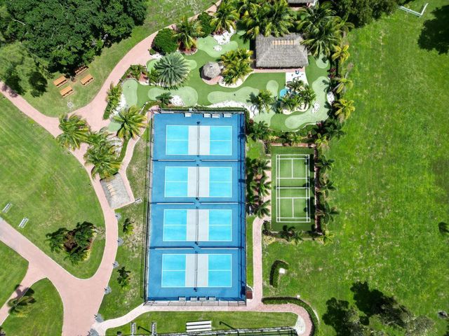 270 Farnham L 270, Deerfield Beach, FL 33442