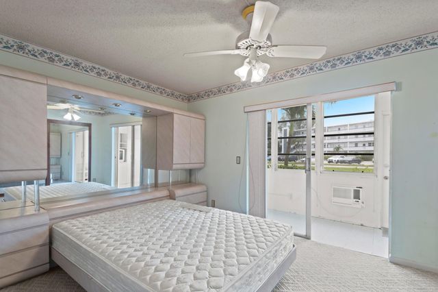 270 Farnham L 270, Deerfield Beach, FL 33442