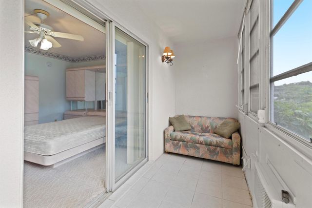 270 Farnham L 270, Deerfield Beach, FL 33442