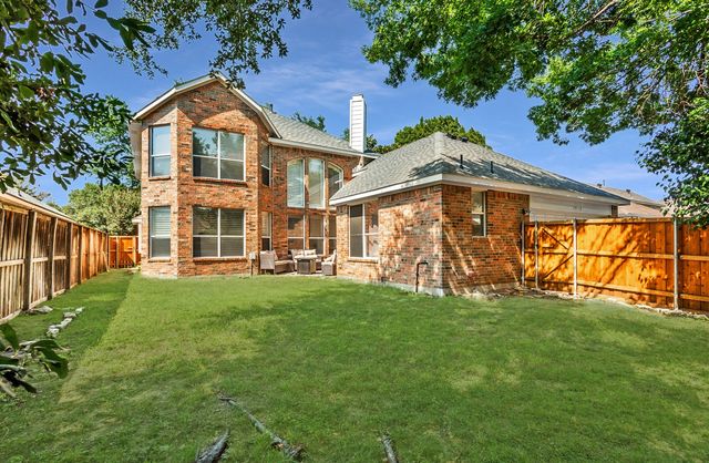 5916 Mossbrook Trail, Dallas, TX 75252