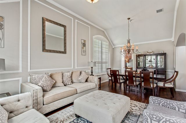 5916 Mossbrook Trail, Dallas, TX 75252
