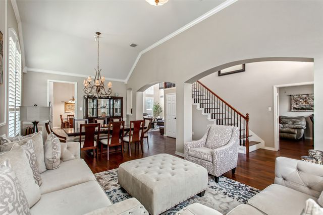 5916 Mossbrook Trail, Dallas, TX 75252
