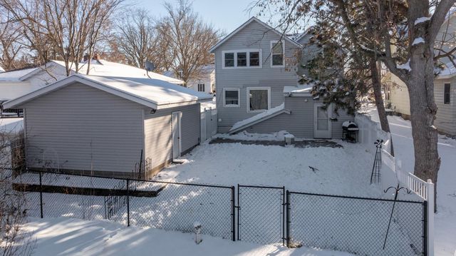 839 Bluff Avenue, Brainerd, MN 56401