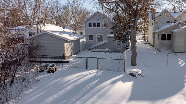 839 Bluff Avenue, Brainerd, MN 56401