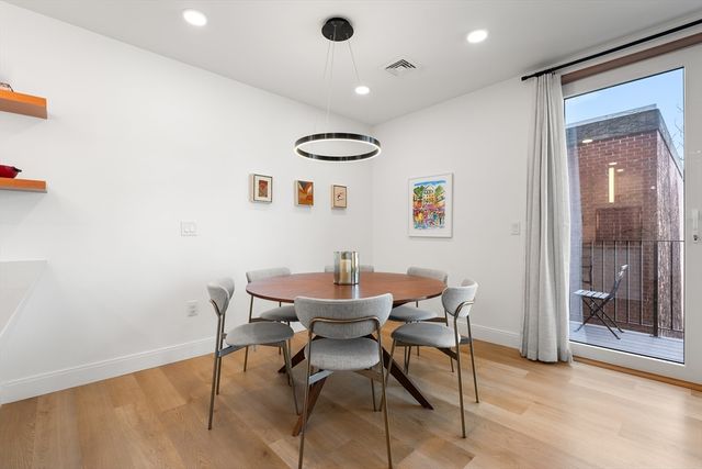 3171 Washington St 204, Boston, MA 02130